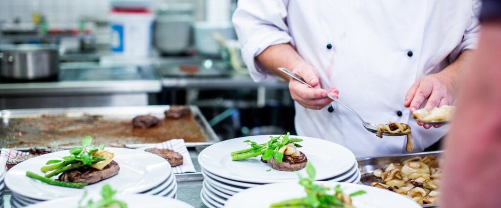 corso alimentaristi HACCP a Bologna, Modena, Ferrara, Emilia-Romagna, videoconferenza, online, in azienda, corso di formazione, formazione in videoconferenza