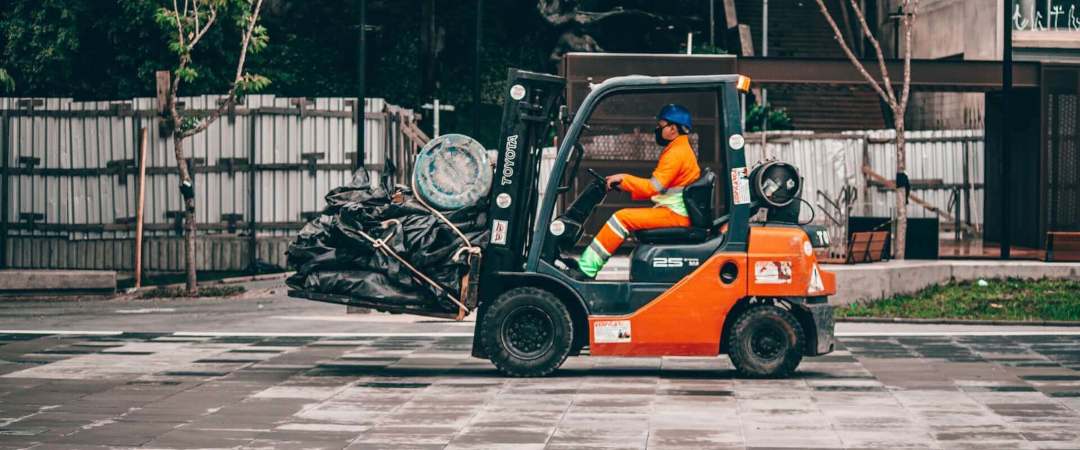 corso carrellisti, carrelli elevatori, corsi di formazione aziende carrellisti, a Bologna, Modena, Ferrara, Emilia-Romagna, videoconferenza, online, in azienda, corso muletto, patentino muletto, mulettisti