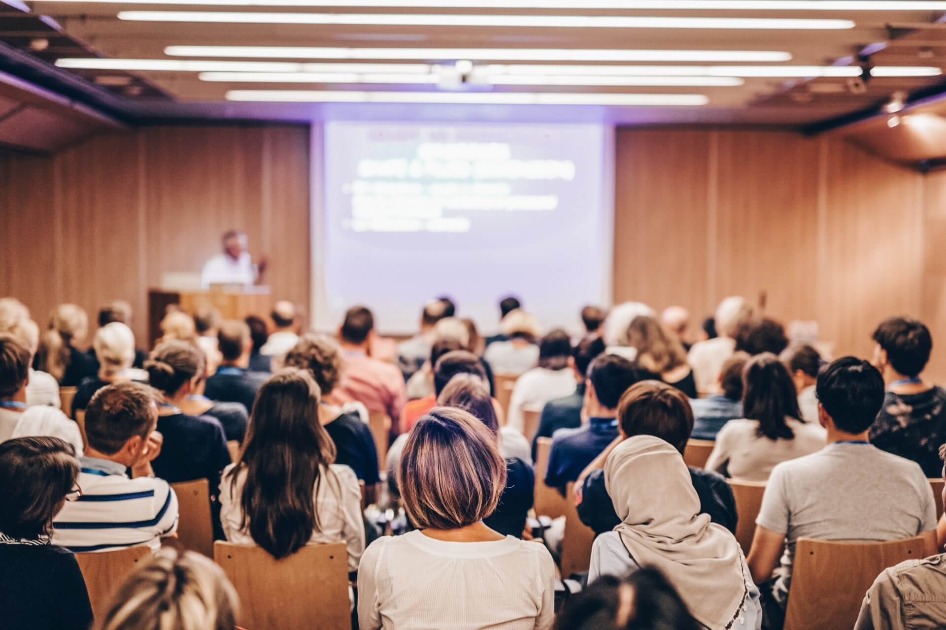 Corso Public speaking soft skills a Bologna, Modena, Ferrara, Emilia-Romagna, formazione soft skills, formazione manageriale formazione finanziata